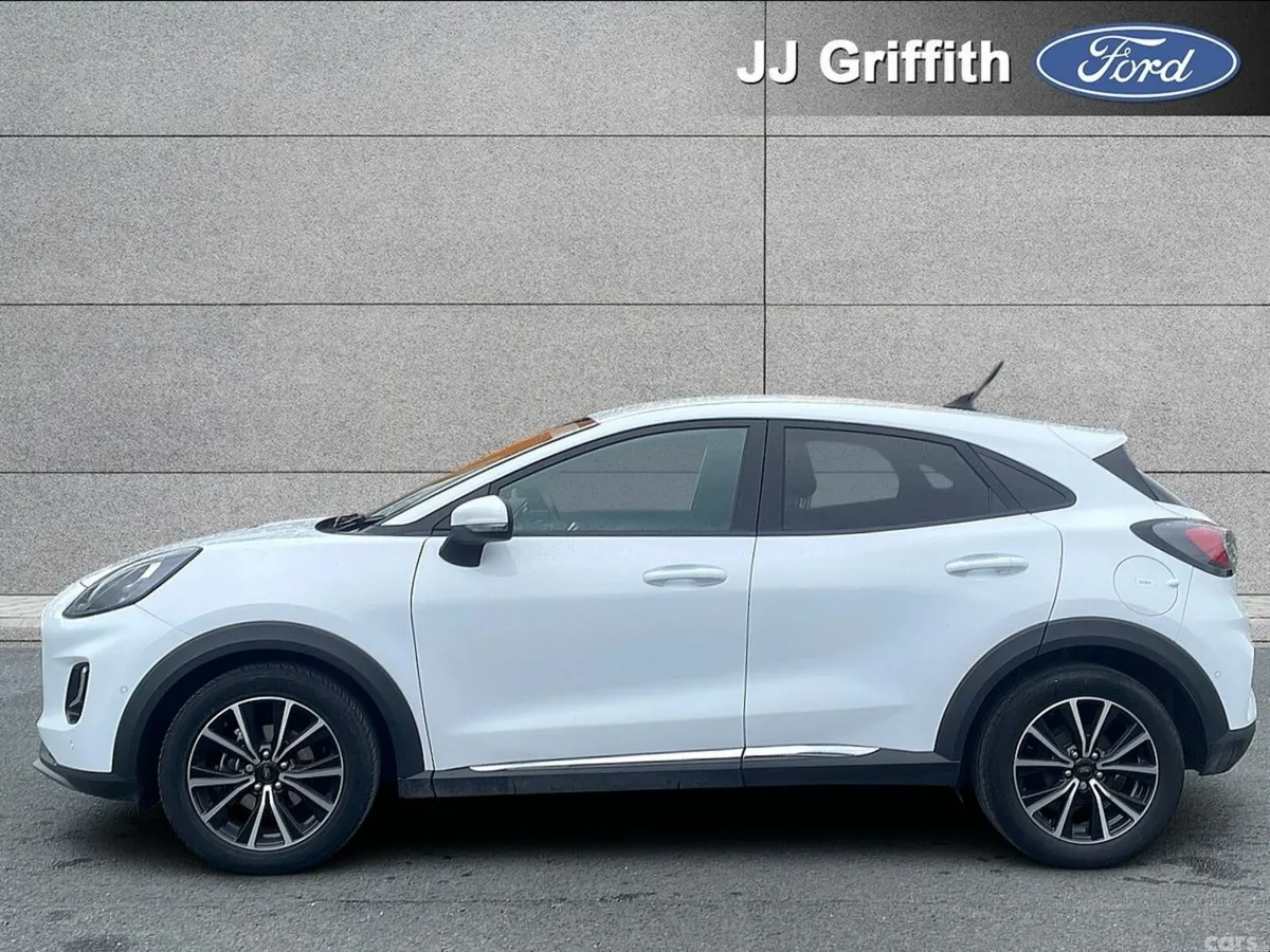 Ford Puma MPV, Petrol Hybrid, 2023, White