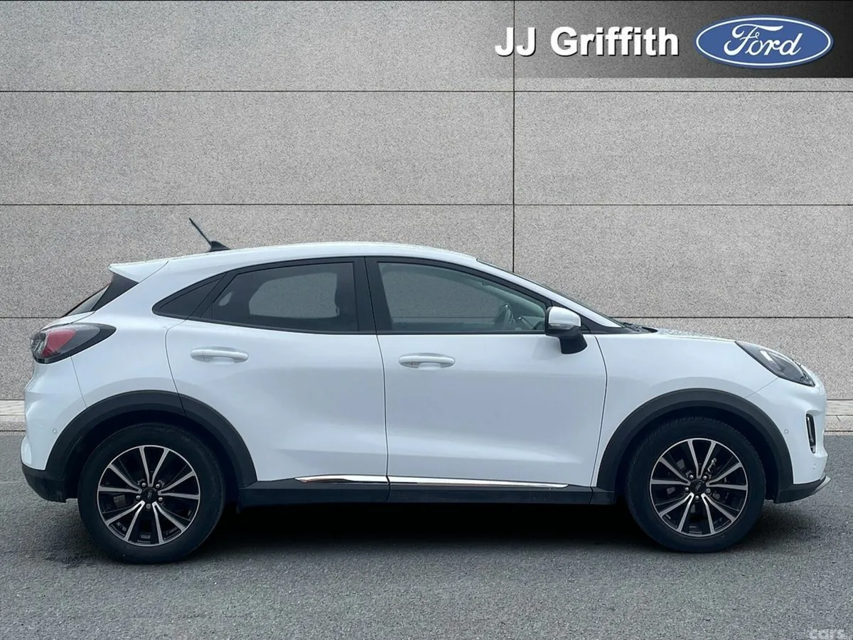 Ford Puma MPV, Petrol Hybrid, 2023, White