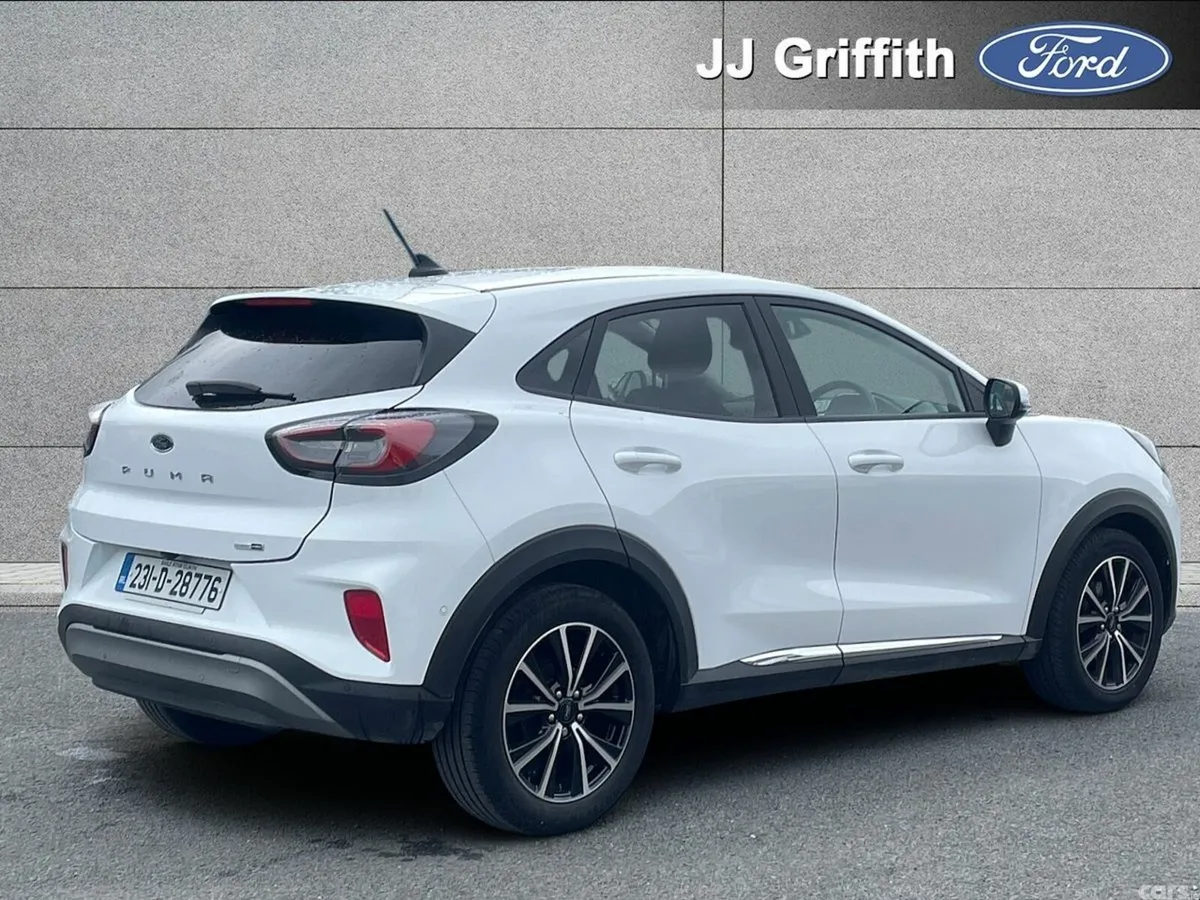 Ford Puma MPV, Petrol Hybrid, 2023, White