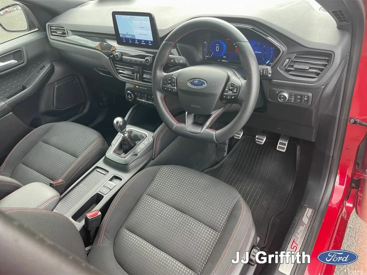Ford Kuga SUV, Diesel, 2021, Red