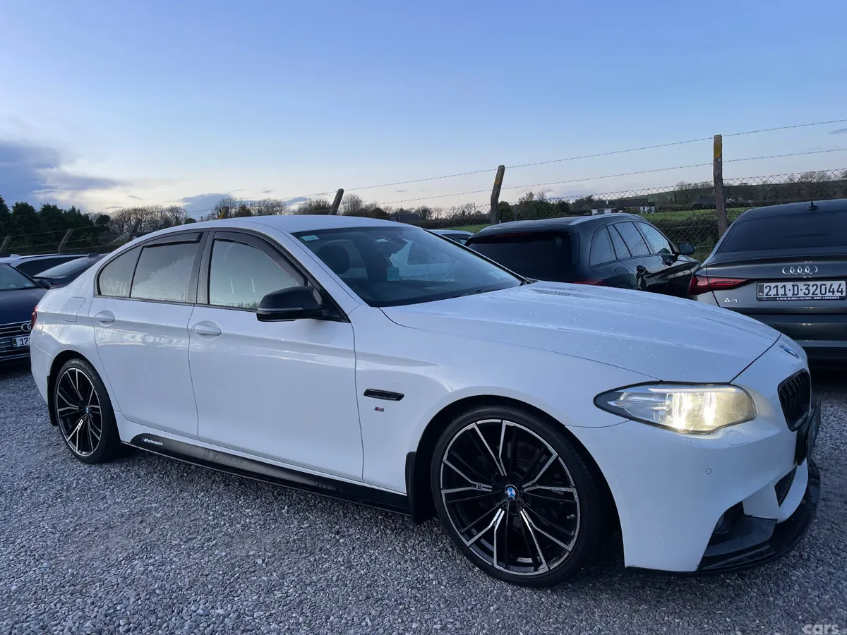 BMW 5-Series Saloon, Diesel, 2016, White