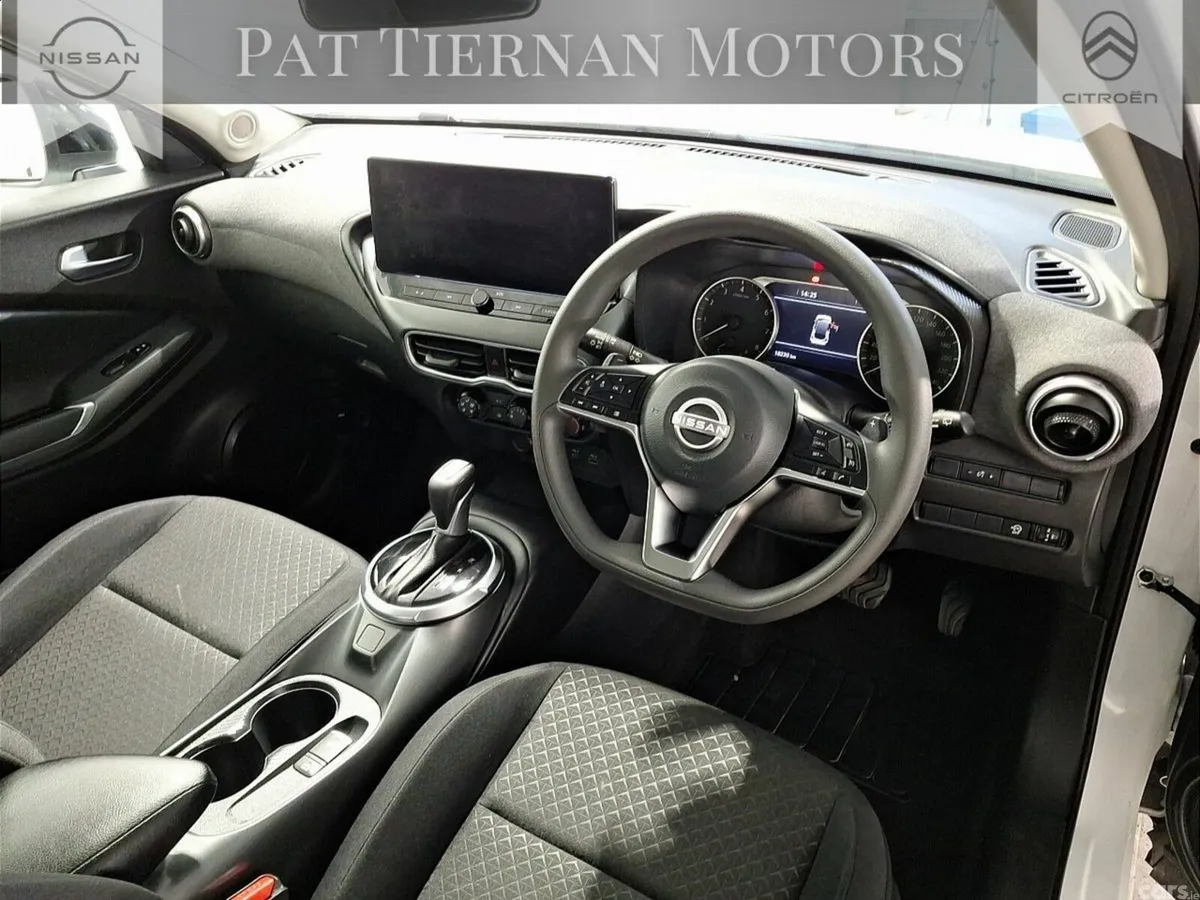 Nissan Juke SUV, Petrol, 2025, White