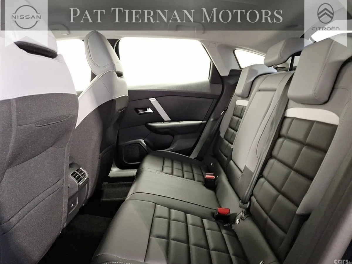 Citroen C4 Hatchback, Petrol, 2026, Navy