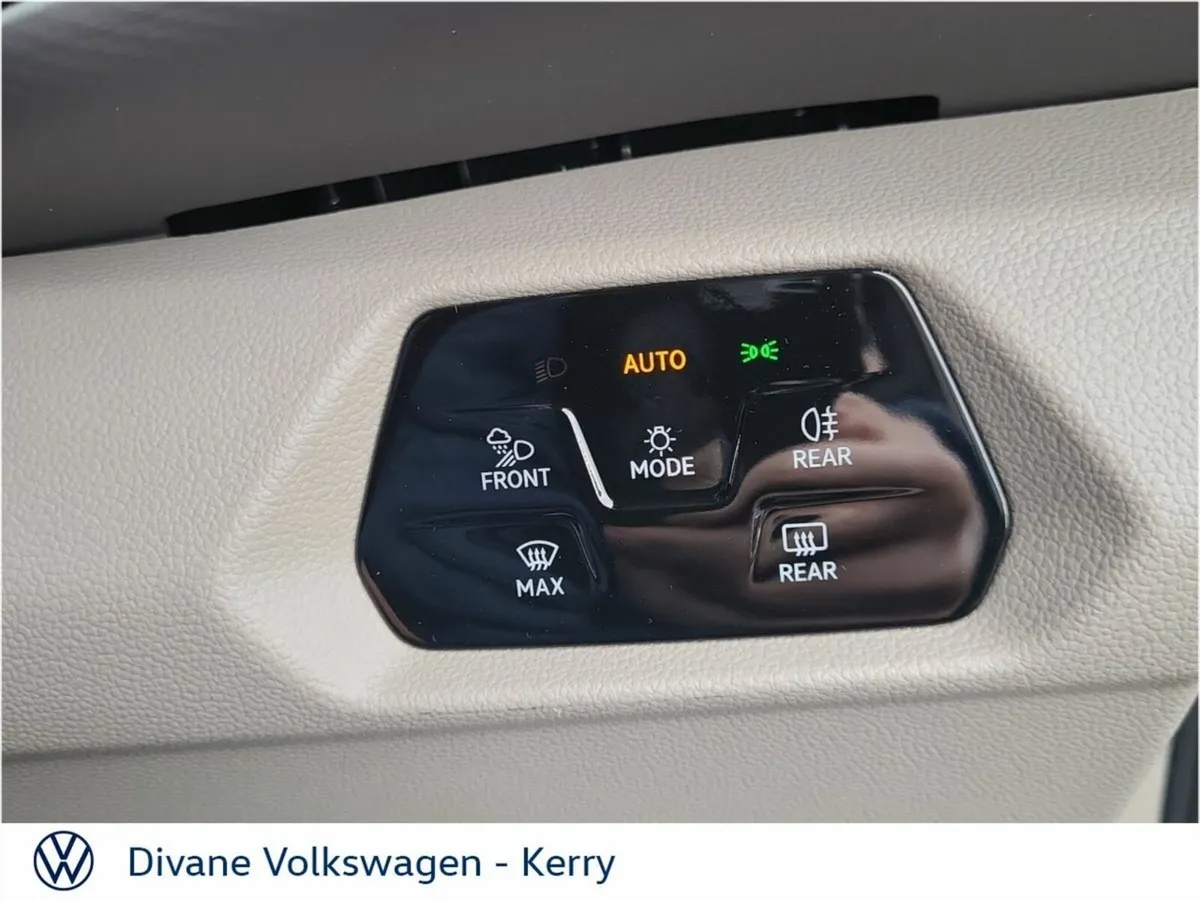 Volkswagen Multivan MPV, Petrol Plug-in Hybrid, 2026, Grey
