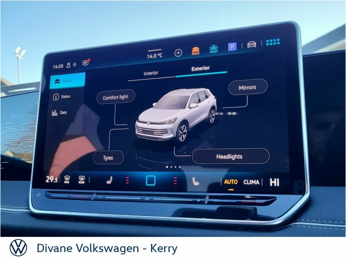 Volkswagen Tiguan SUV, Diesel, 2027, Green