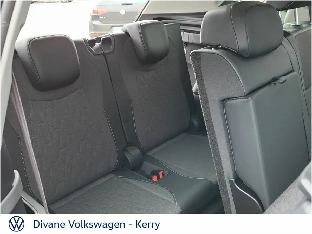 Volkswagen Tayron SUV, Diesel, 2027, Grey
