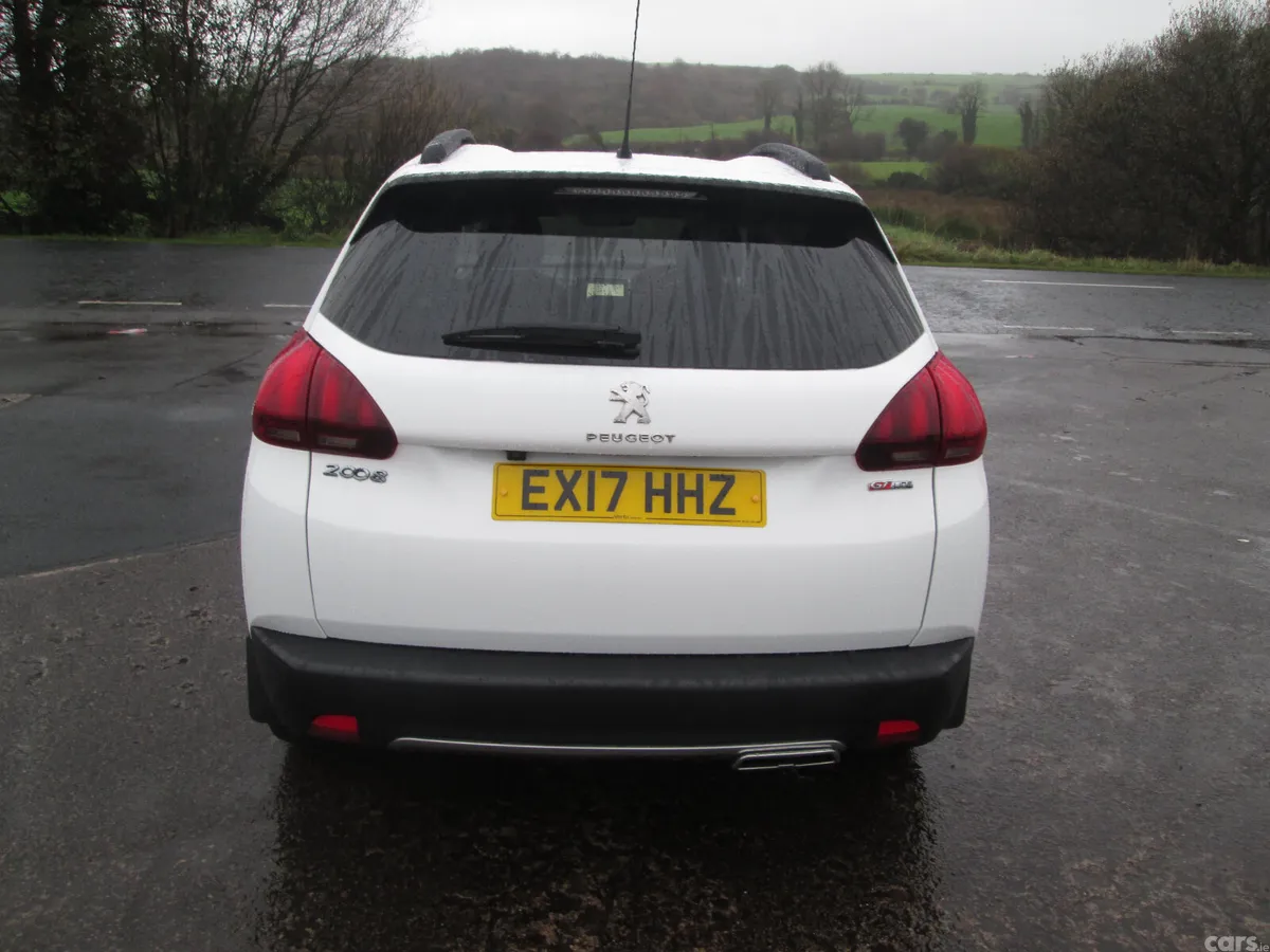 Peugeot 2008 SUV, Diesel, 2017, White