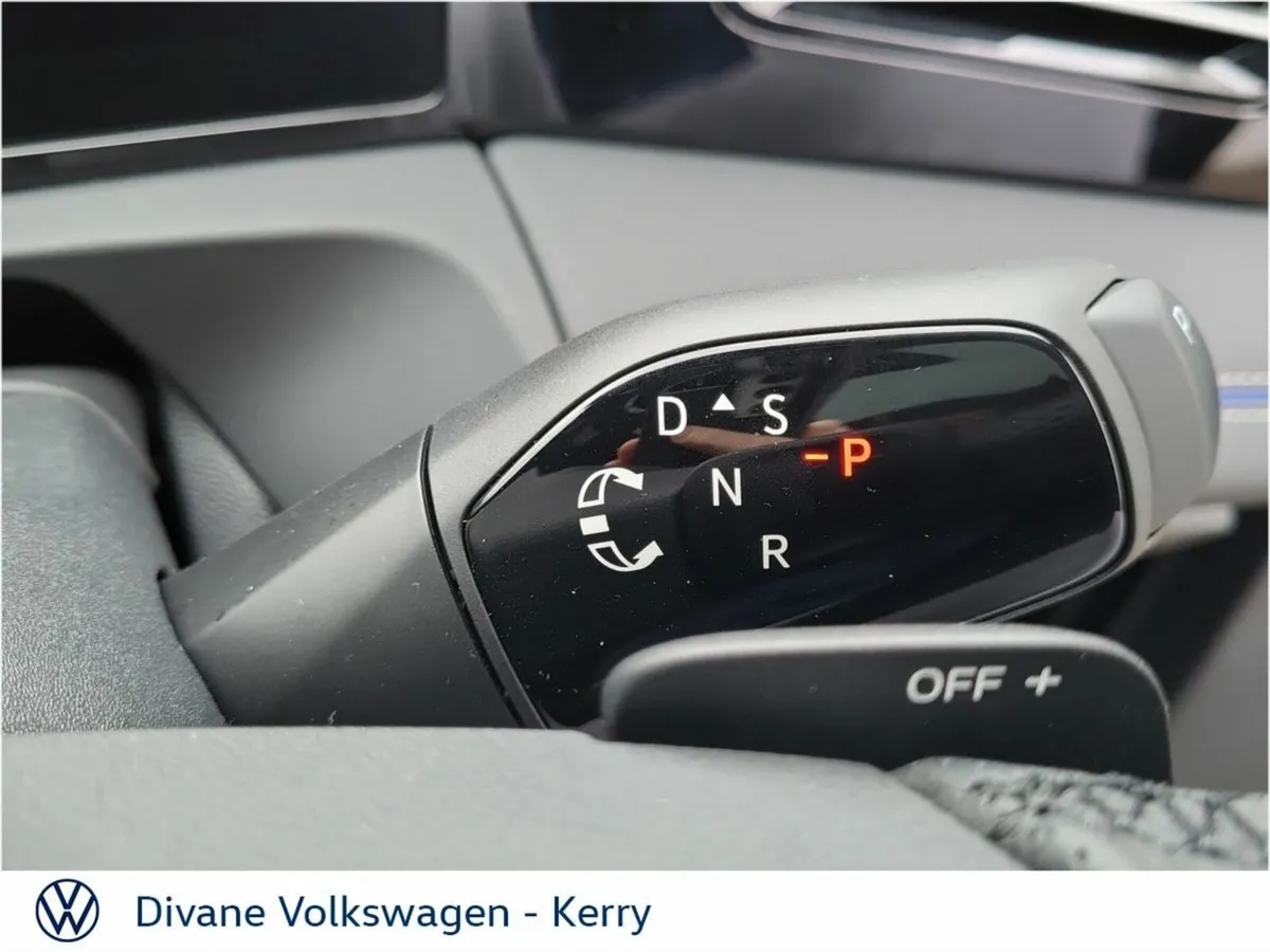 Volkswagen Tiguan SUV, Petrol Plug-in Hybrid, 2027, Black