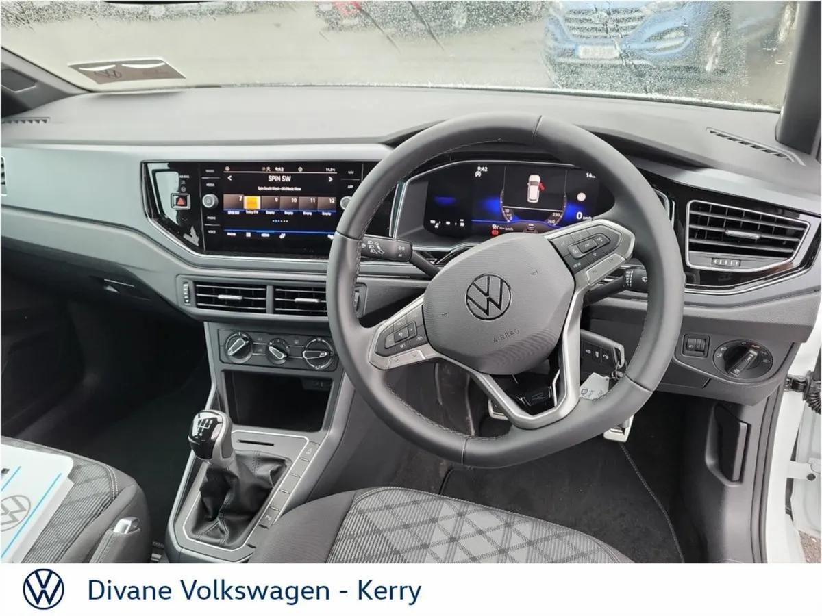 Volkswagen Polo Hatchback, Petrol, 2027, White