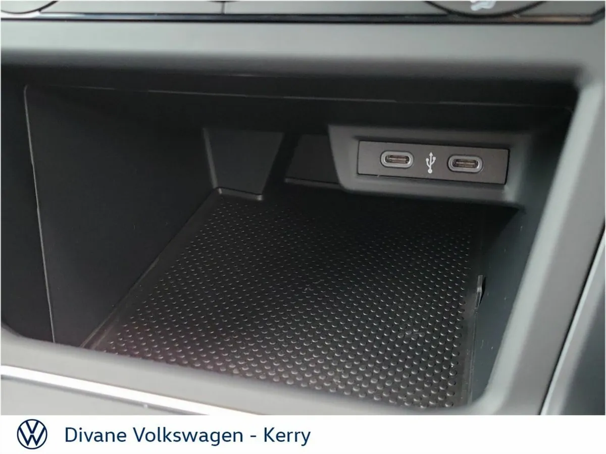 Volkswagen Polo Hatchback, Petrol, 2027, White