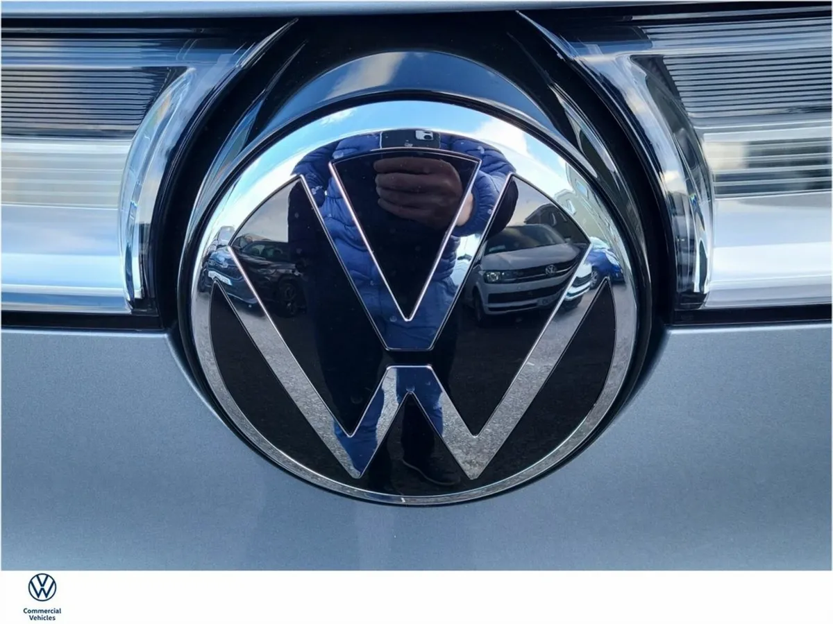 Volkswagen Multivan MPV, Petrol Plug-in Hybrid, 2026, Silver