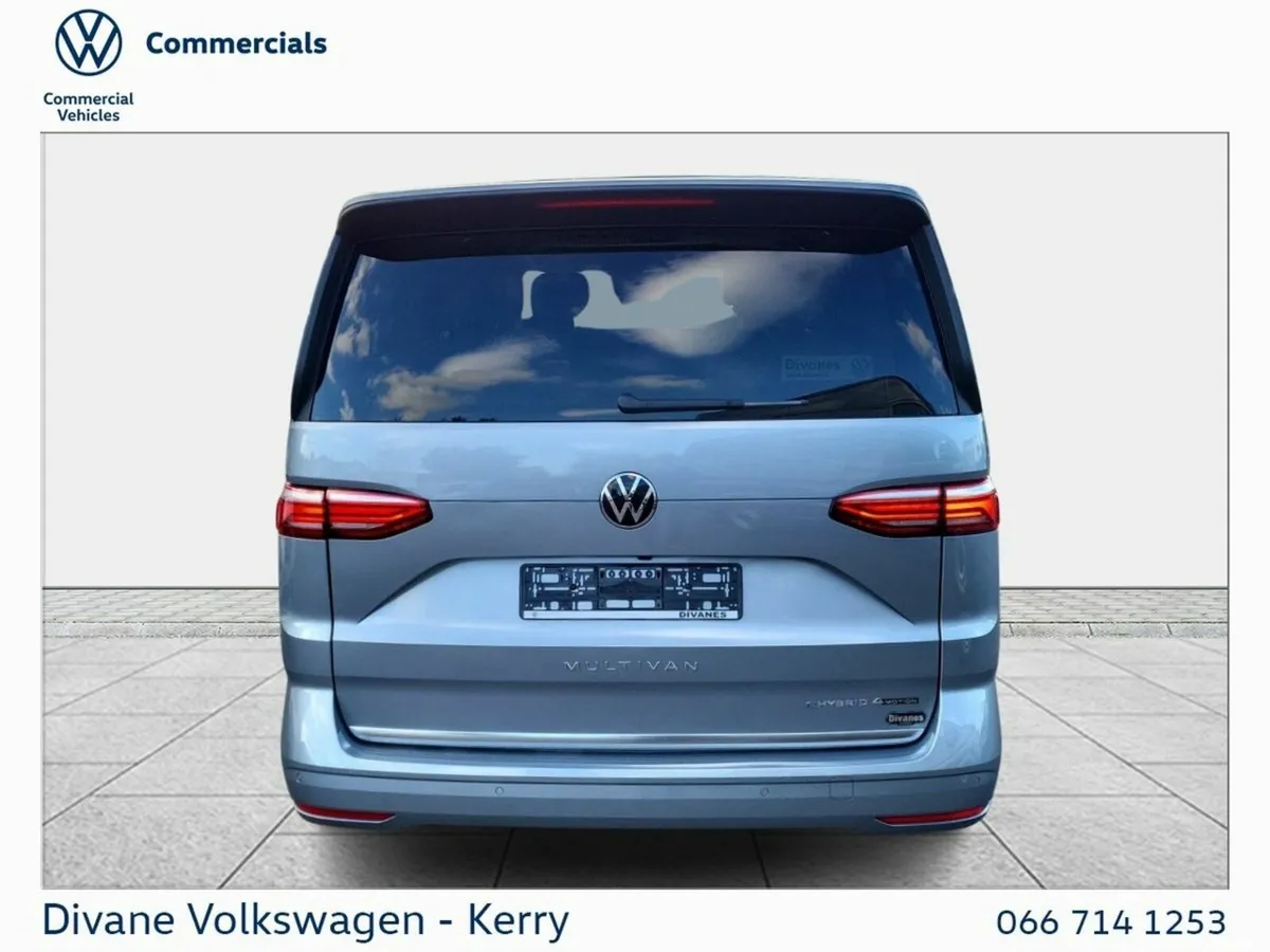 Volkswagen Multivan MPV, Petrol Plug-in Hybrid, 2026, Silver