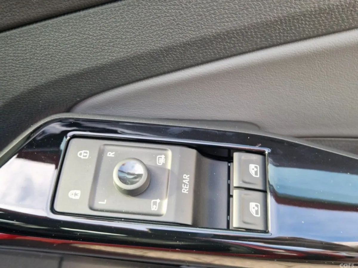 Volkswagen ID.4 SUV, Electric, 2027, Red