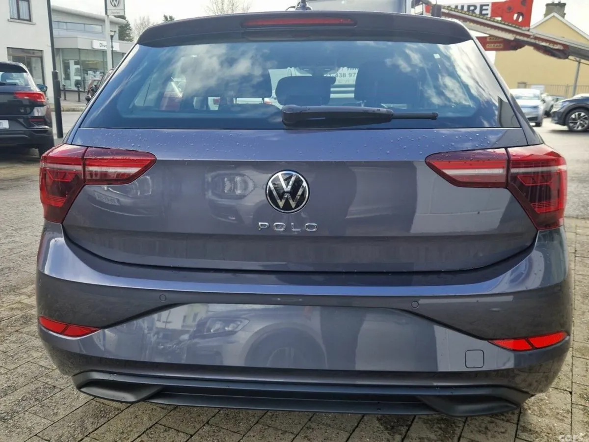 Volkswagen Polo Hatchback, Petrol, 2027, Grey