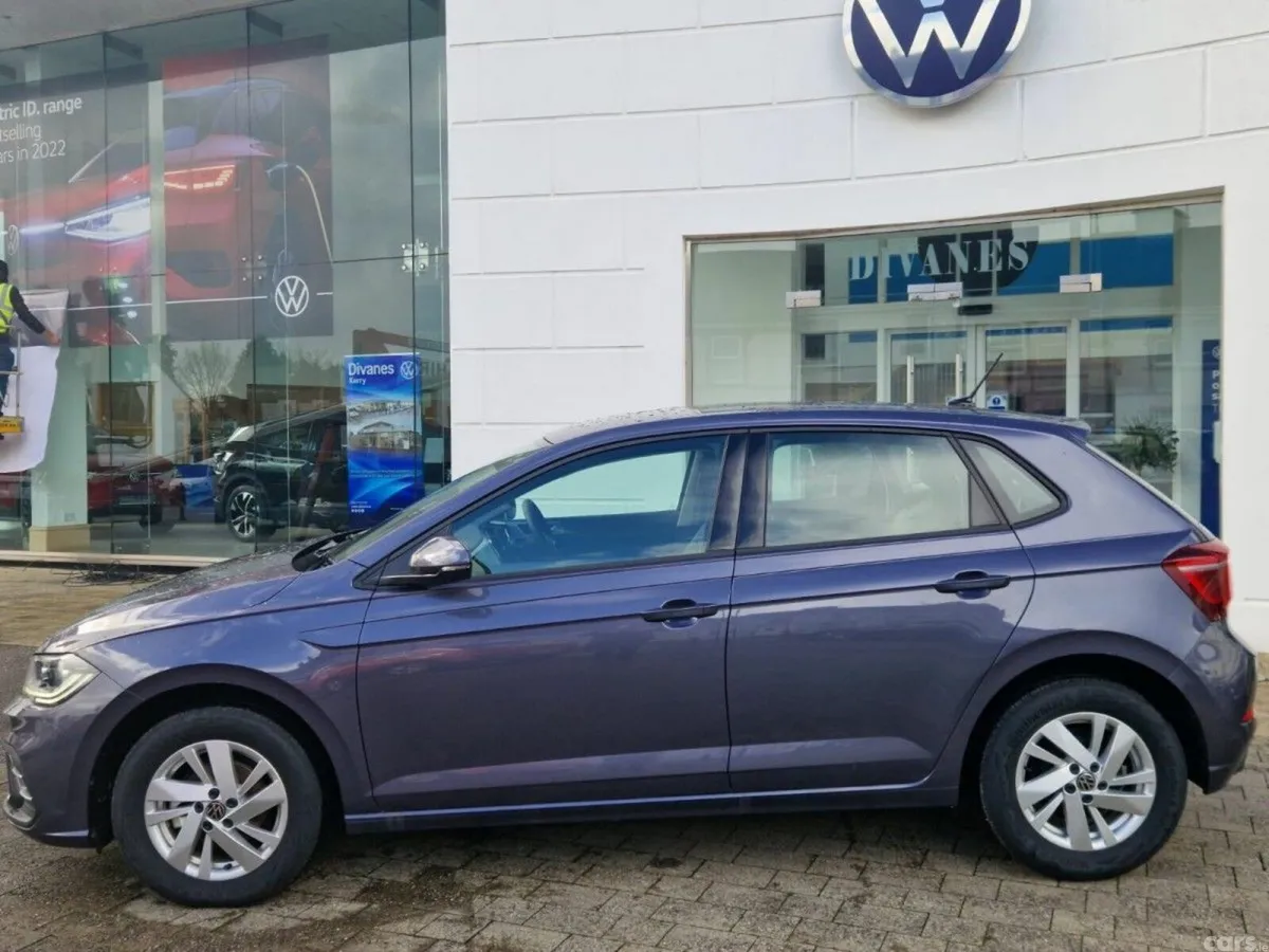 Volkswagen Polo Hatchback, Petrol, 2027, Grey