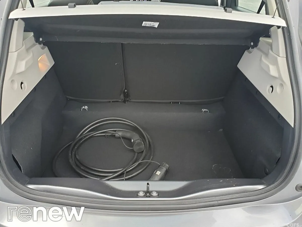 Renault Zoe Hatchback, Electric, 2023, Grey