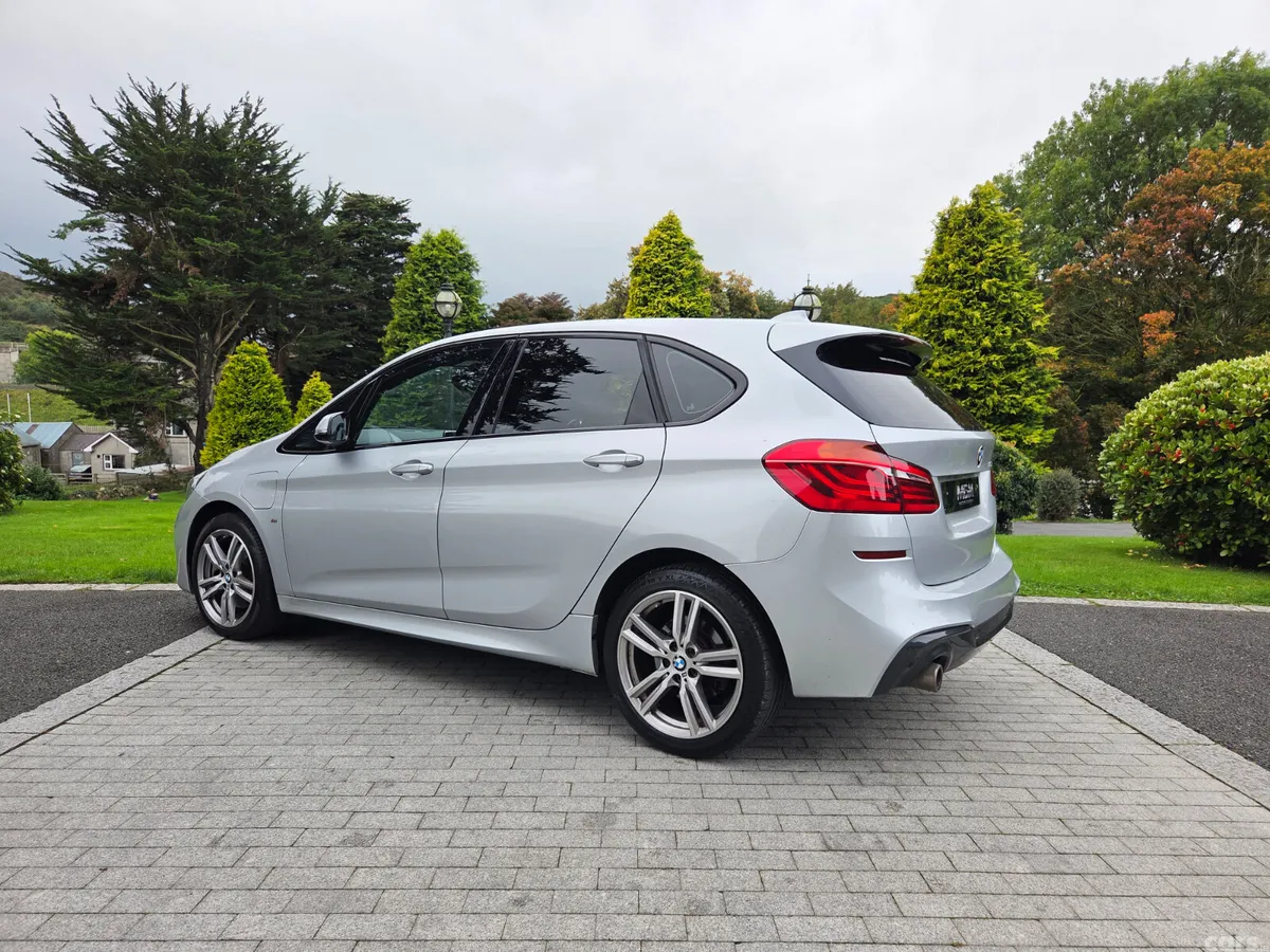 BMW 2-Series MPV, Petrol Hybrid, 2021, Silver