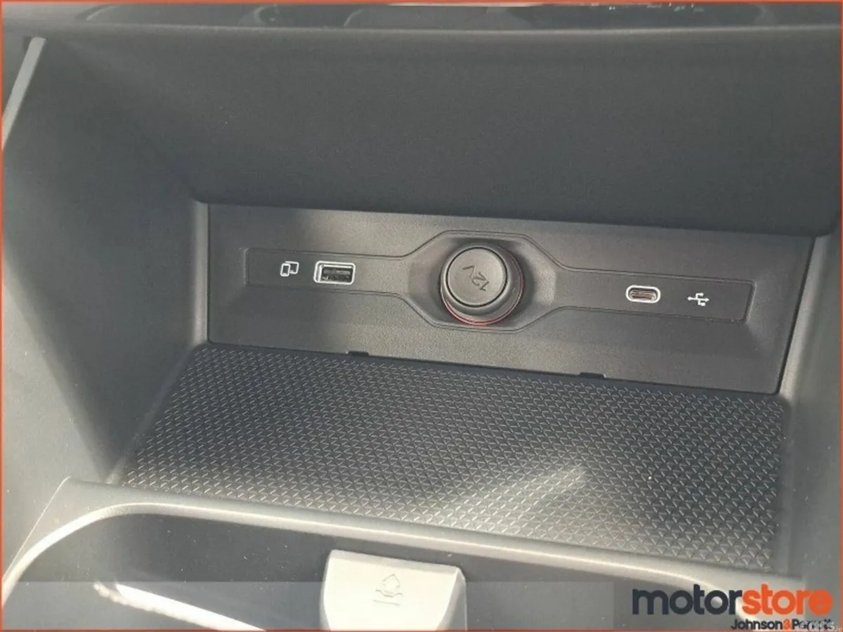 MG MG3 Hatchback, Petrol Hybrid, 2027, Silver