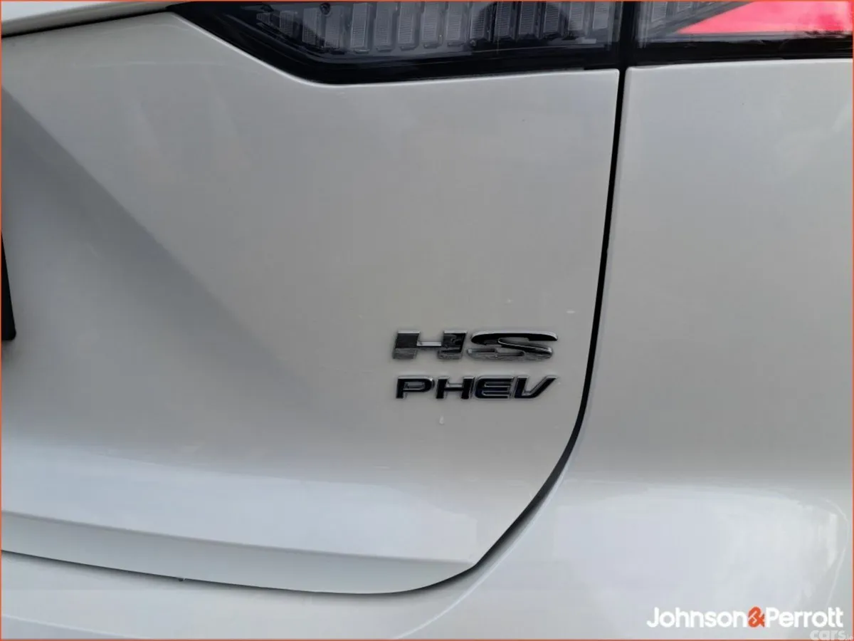 MG HS SUV, Petrol, 2027, 