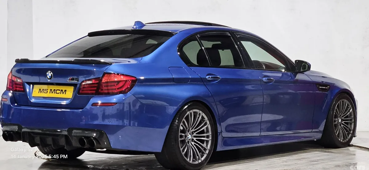 BMW M5 Saloon, Petrol, 2013, Blue