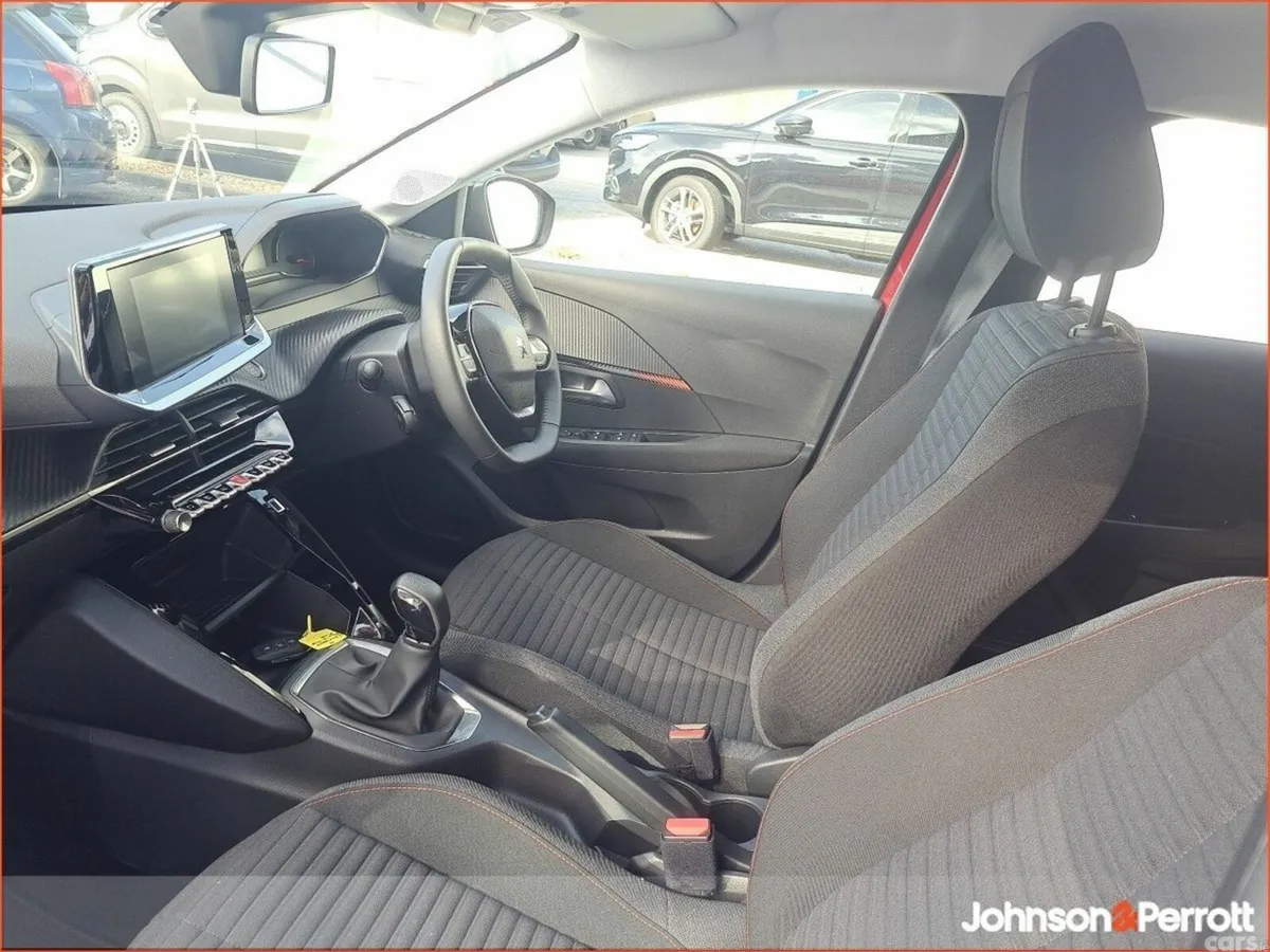 Peugeot 208 Hatchback, Petrol, 2026, 