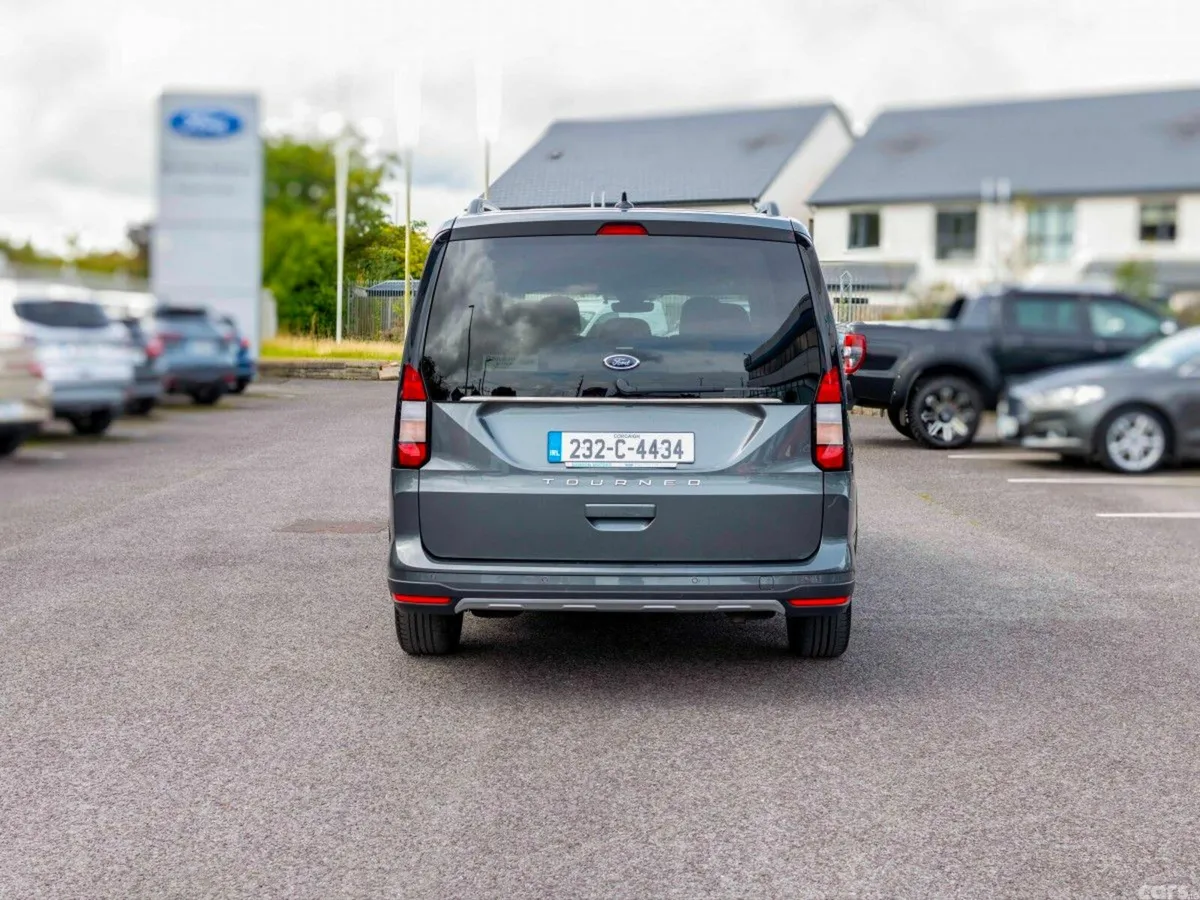 Ford Tourneo Connect MPV, Diesel, 2023, Grey
