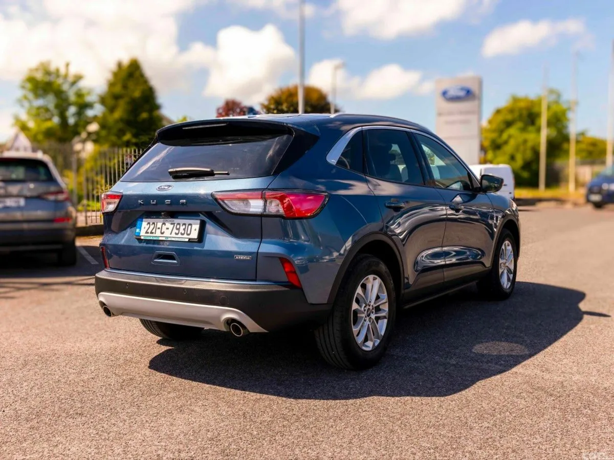 Ford Kuga SUV, Petrol Hybrid, 2022, Blue
