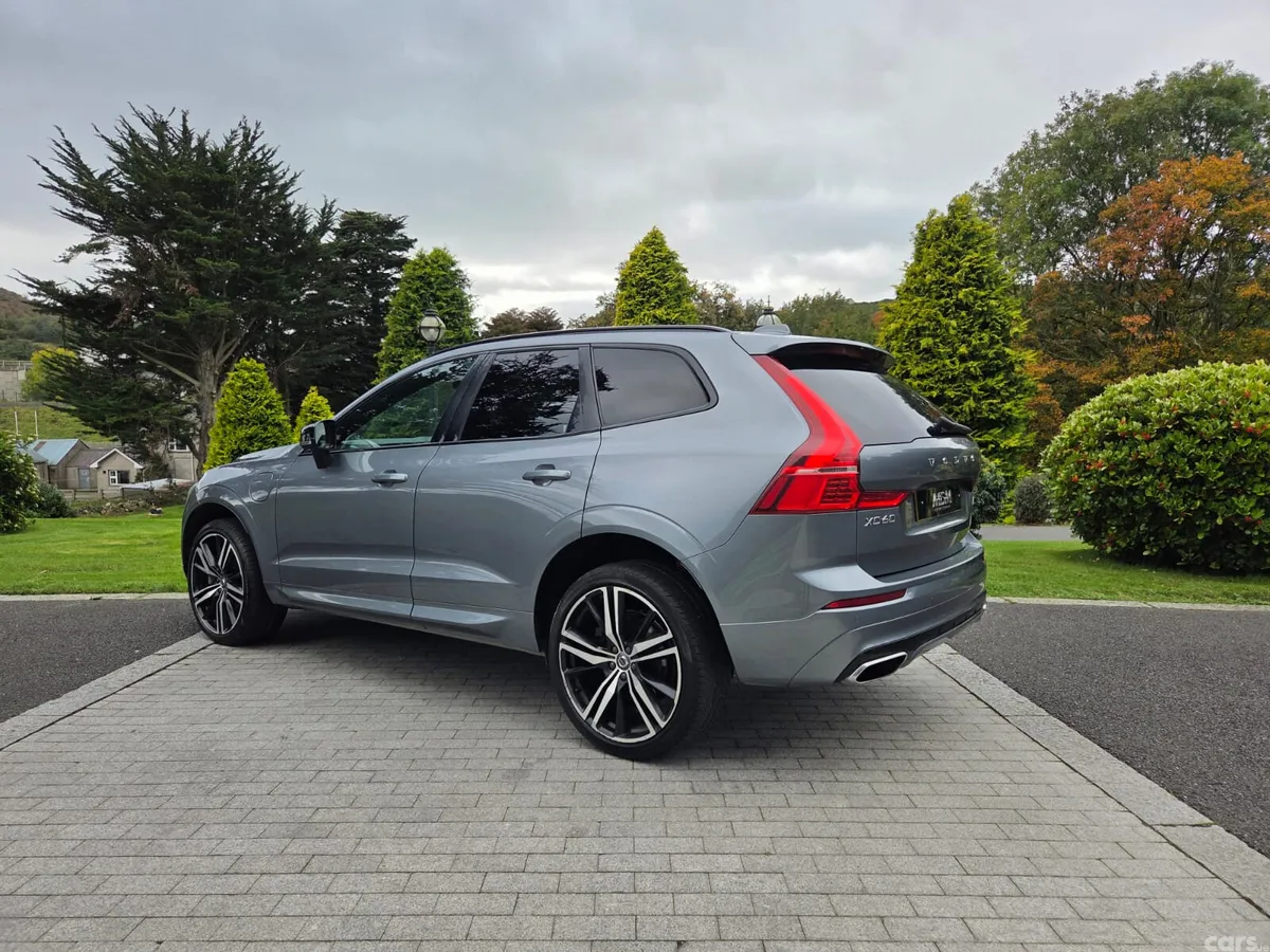 Volvo XC60 SUV, Petrol Plug-in Hybrid, 2020, Grey