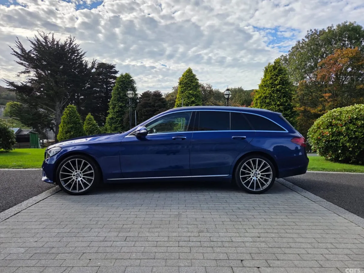 Mercedes-Benz C-Class Estate, Petrol Hybrid, 2020, Blue