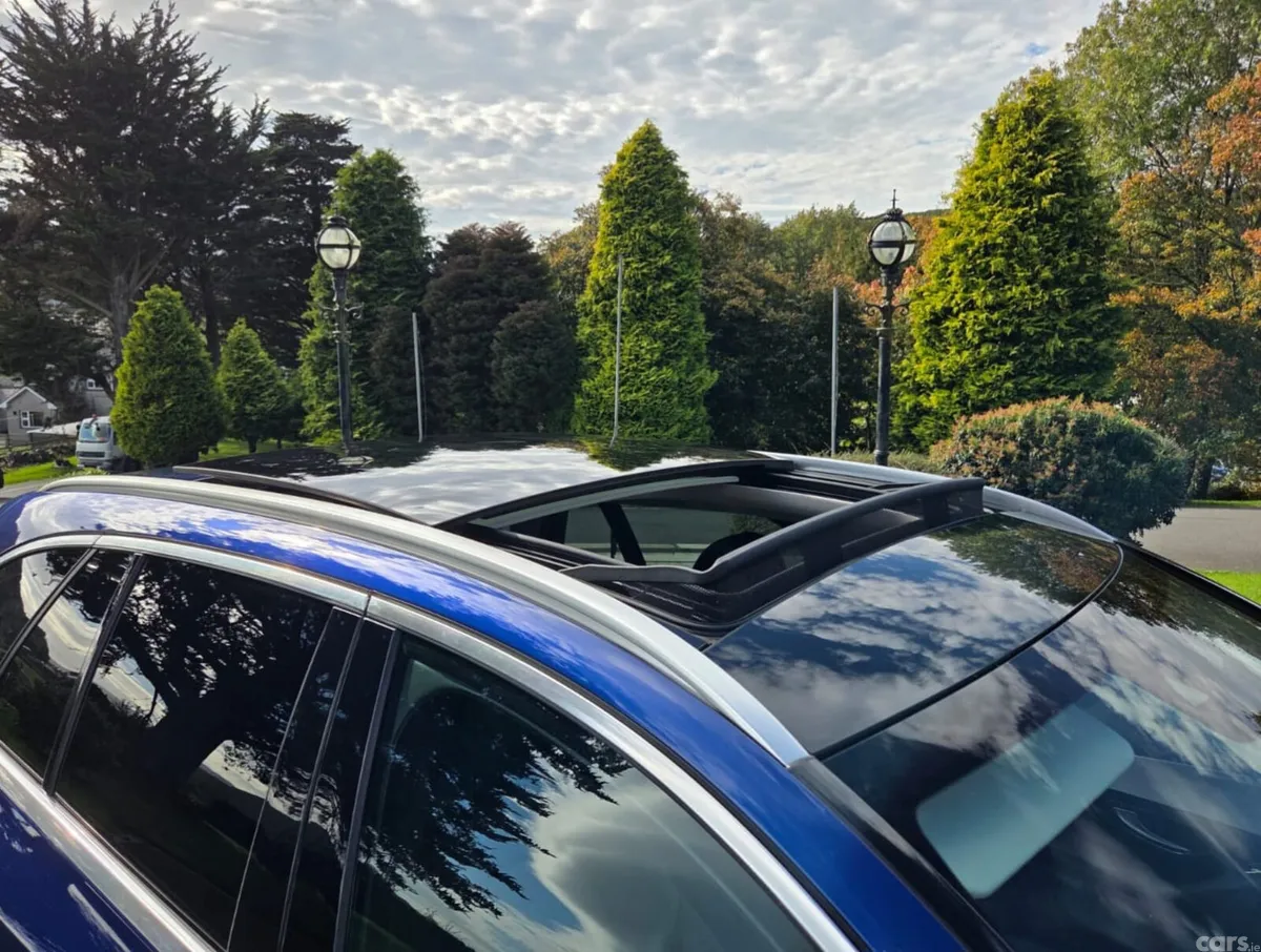 Mercedes-Benz C-Class Estate, Petrol Hybrid, 2020, Blue