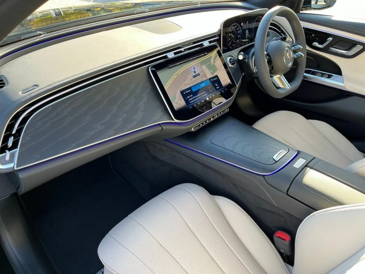 Mercedes-Benz E-Class Saloon, Diesel Plug-in Hybrid, 2026, Black