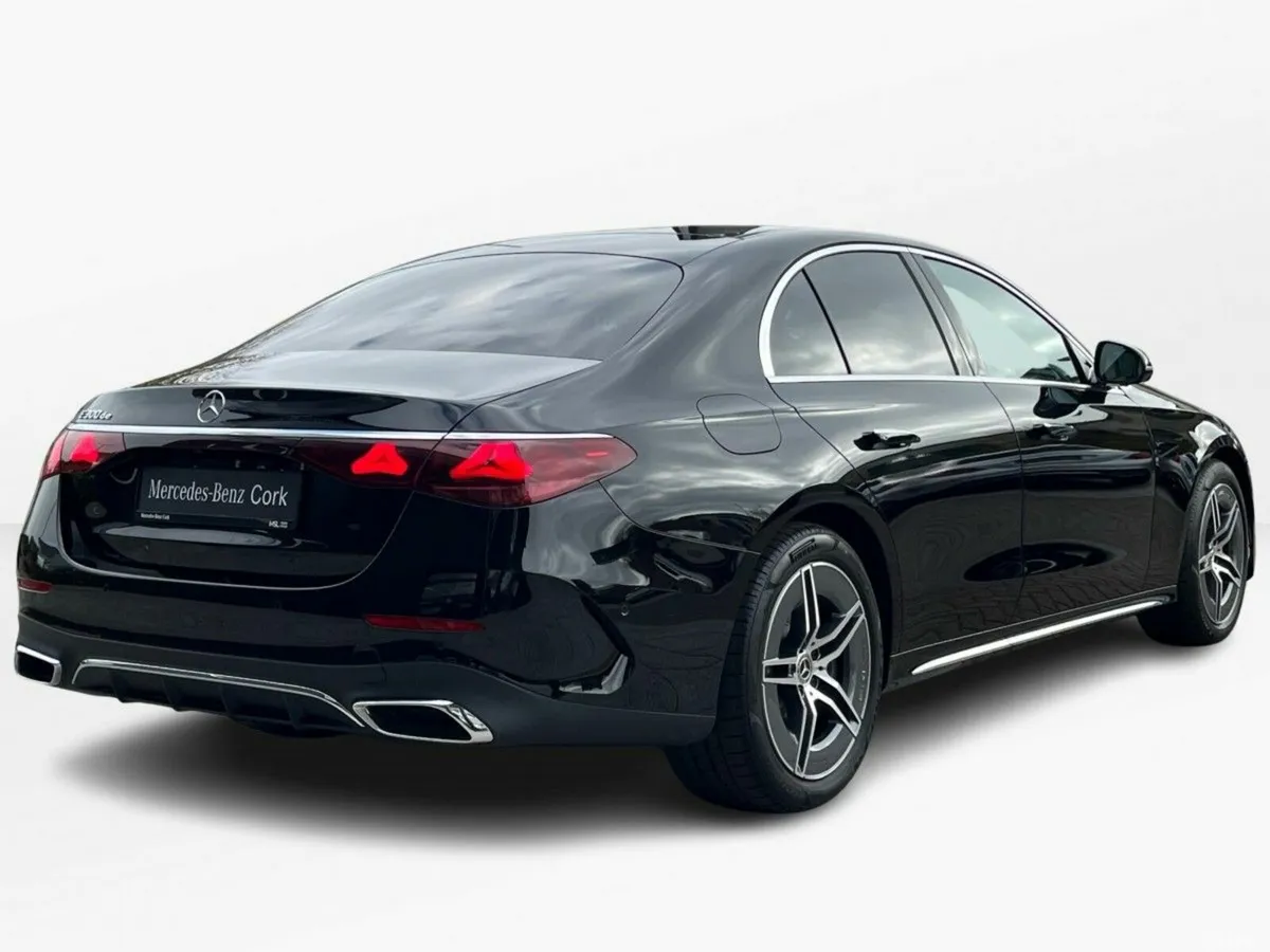 Mercedes-Benz E-Class Saloon, Diesel Plug-in Hybrid, 2026, Black