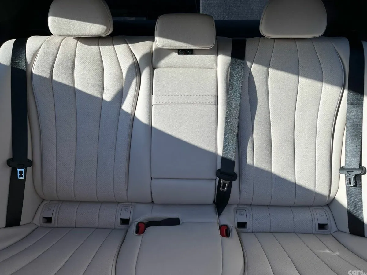 Mercedes-Benz E-Class Saloon, Diesel Plug-in Hybrid, 2026, Black