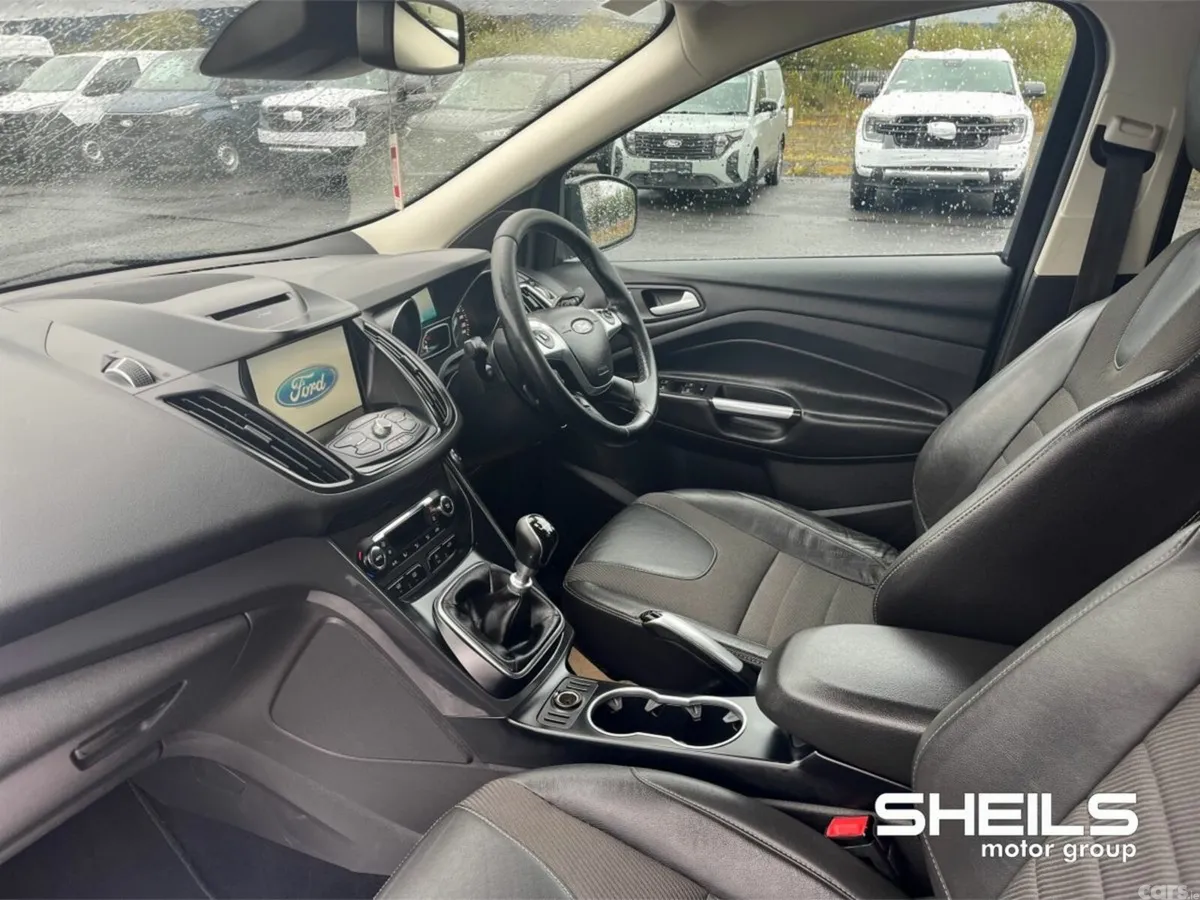 Ford Kuga SUV, Diesel, 2016, Black