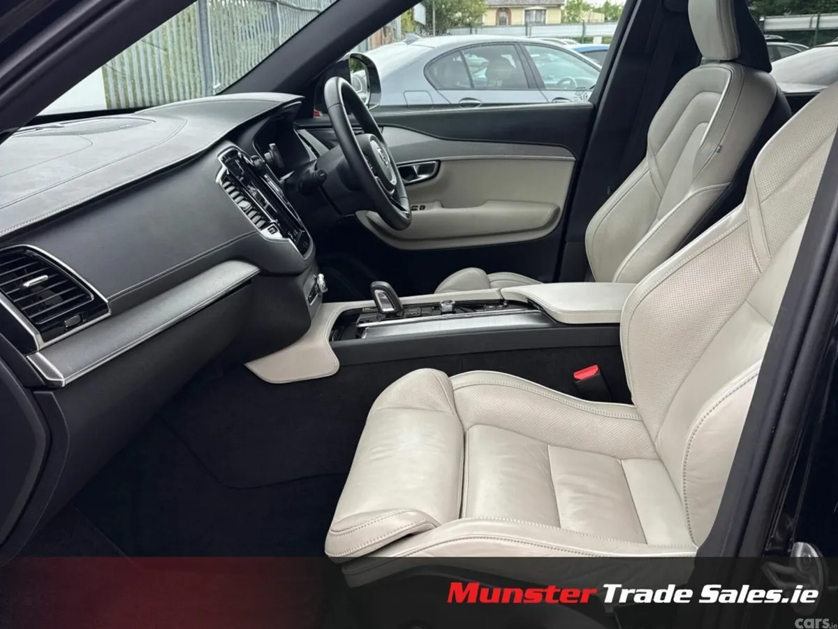 Volvo XC90 SUV, Petrol Plug-in Hybrid, 2022, Black