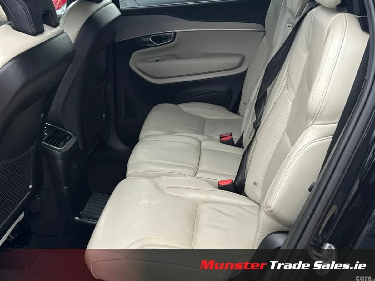 Volvo XC90 SUV, Petrol Plug-in Hybrid, 2022, Black