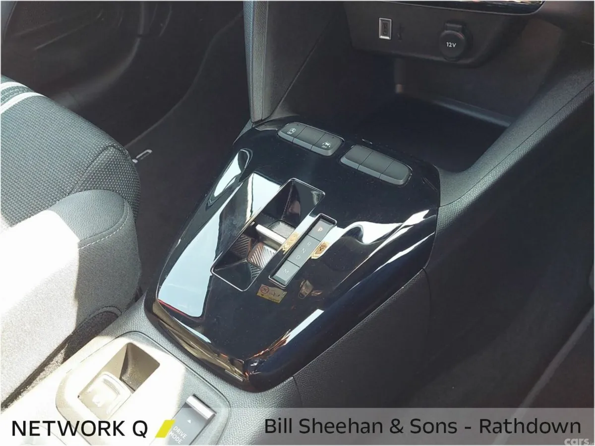 Opel Corsa Hatchback, Petrol, 2024, Red