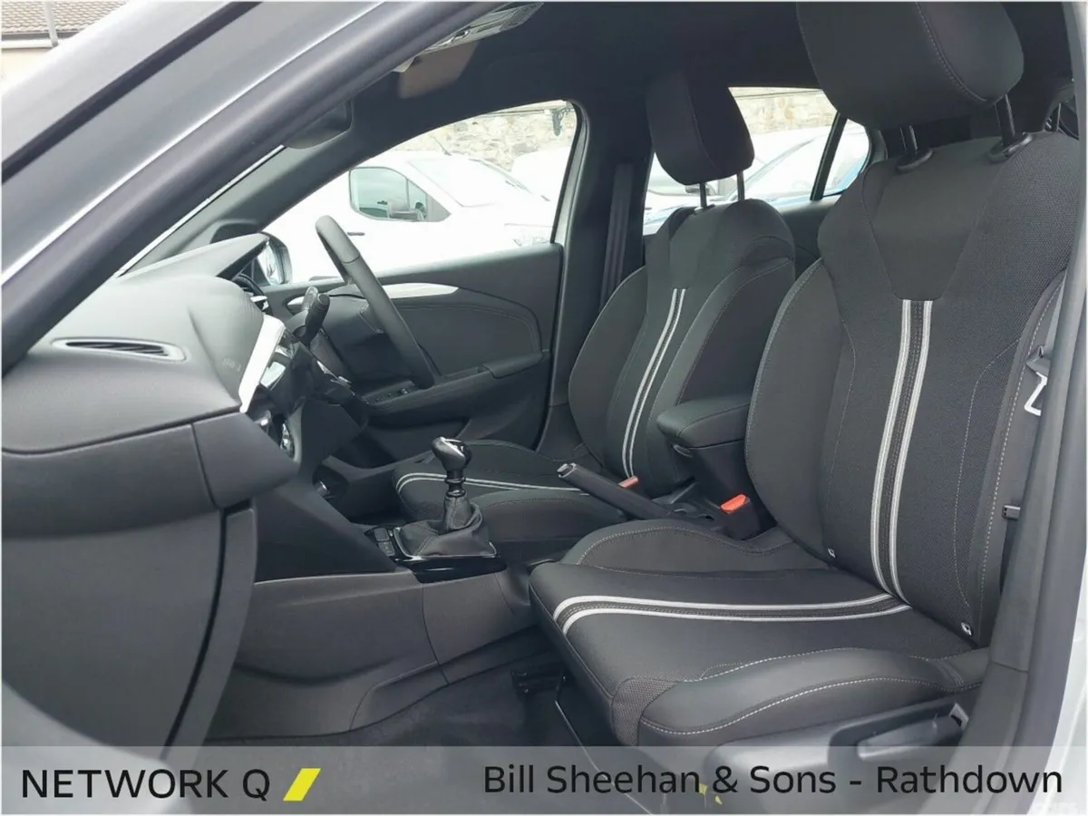 Opel Corsa Hatchback, Petrol, 2025, Grey