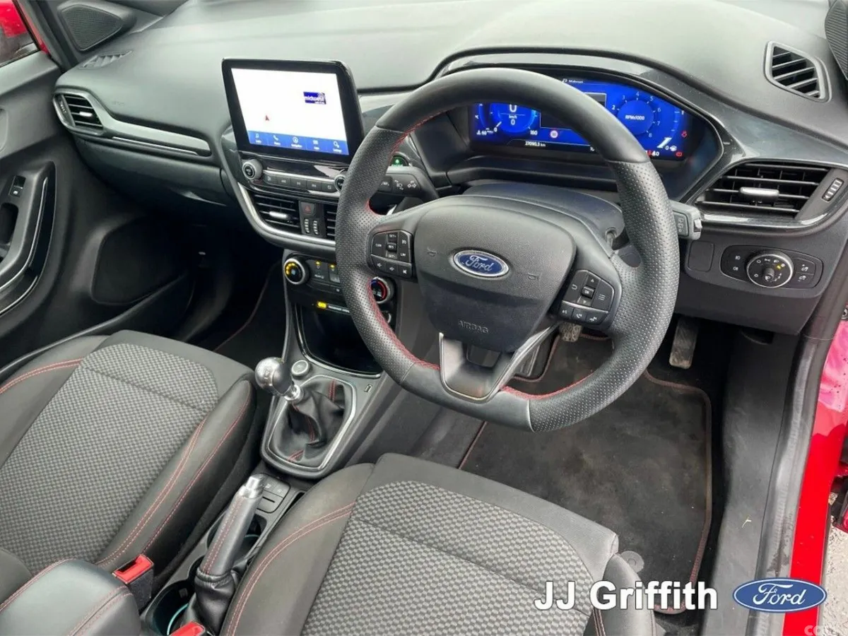 Ford Puma MPV, Petrol Hybrid, 2022, Red