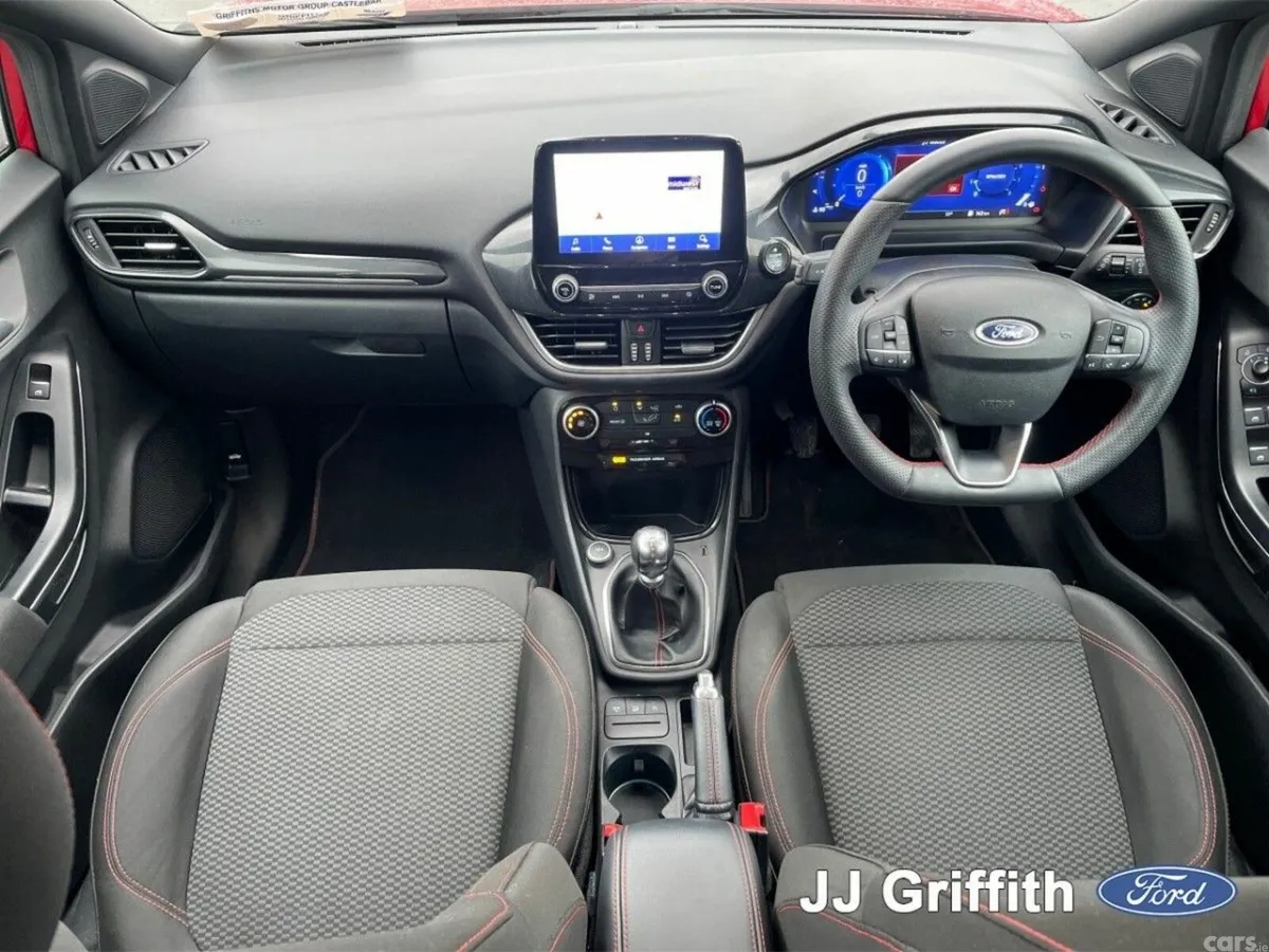 Ford Puma MPV, Petrol Hybrid, 2022, Red