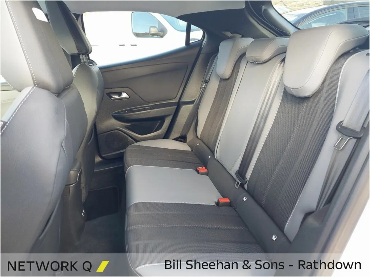 Opel Mokka SUV, Electric, 2024, White