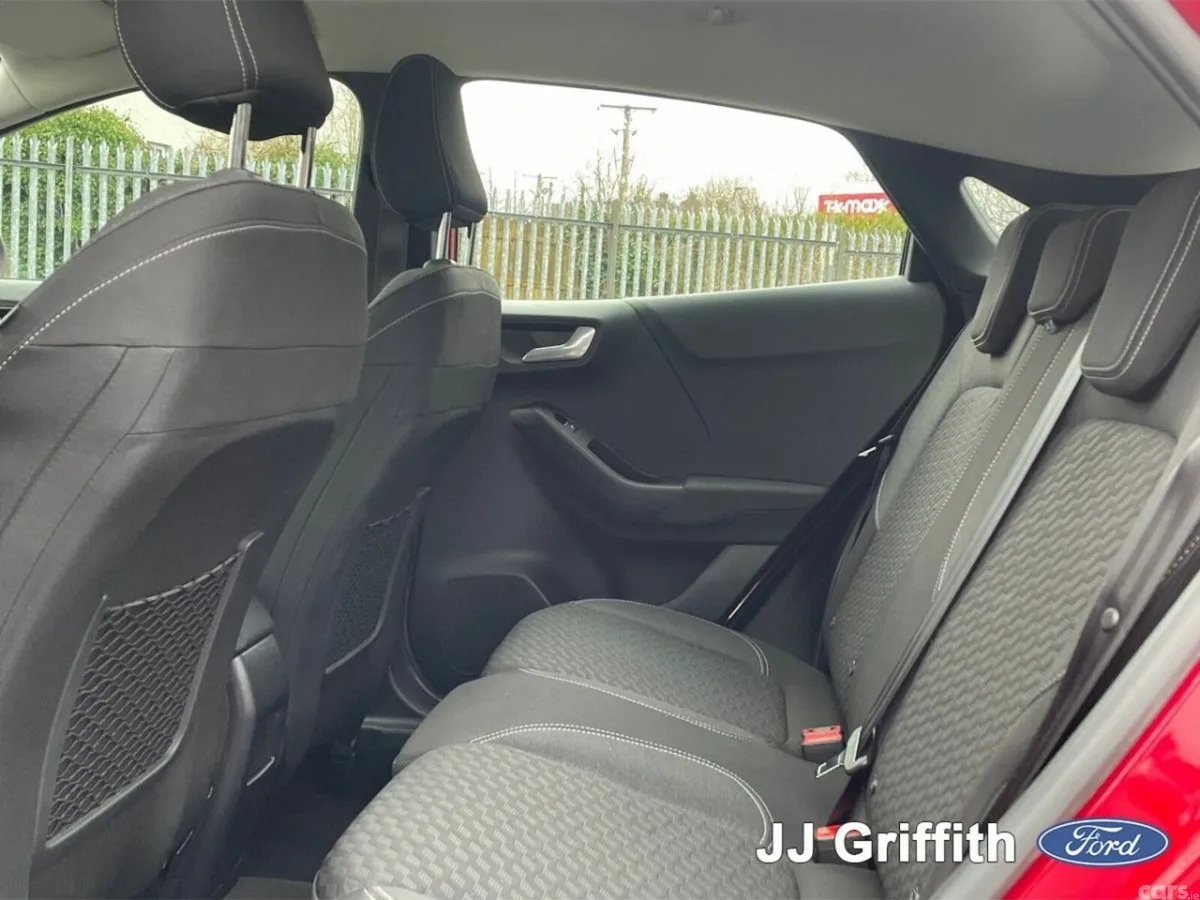 Ford Puma MPV, Petrol Hybrid, 2023, Red