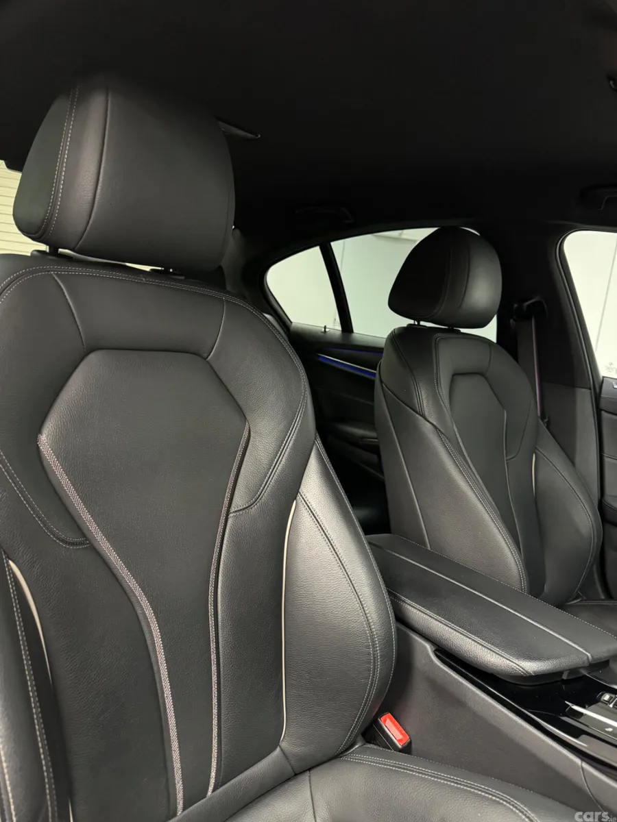 BMW 5-Series Saloon, Diesel Hybrid, 2021, Grey