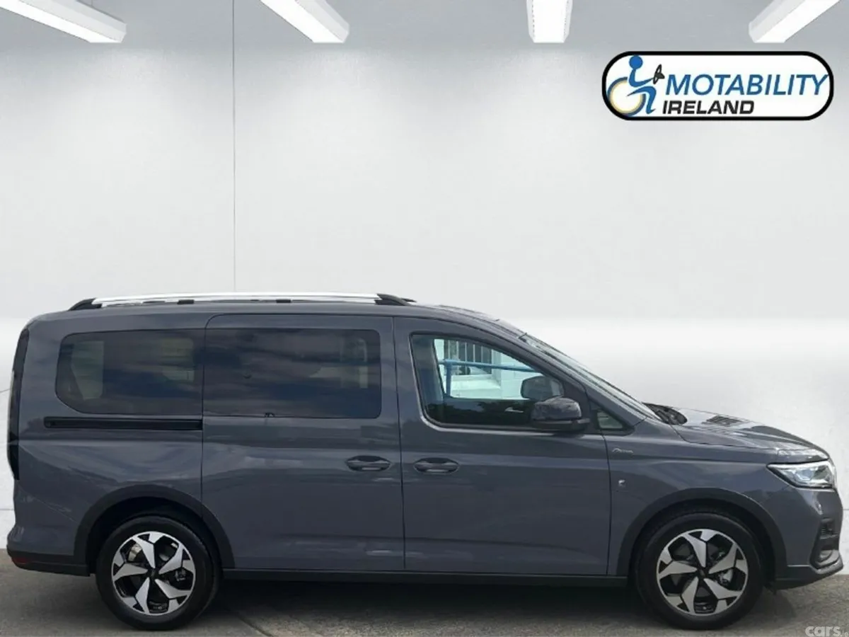 Ford Tourneo Connect MPV, Diesel, 2026, Grey