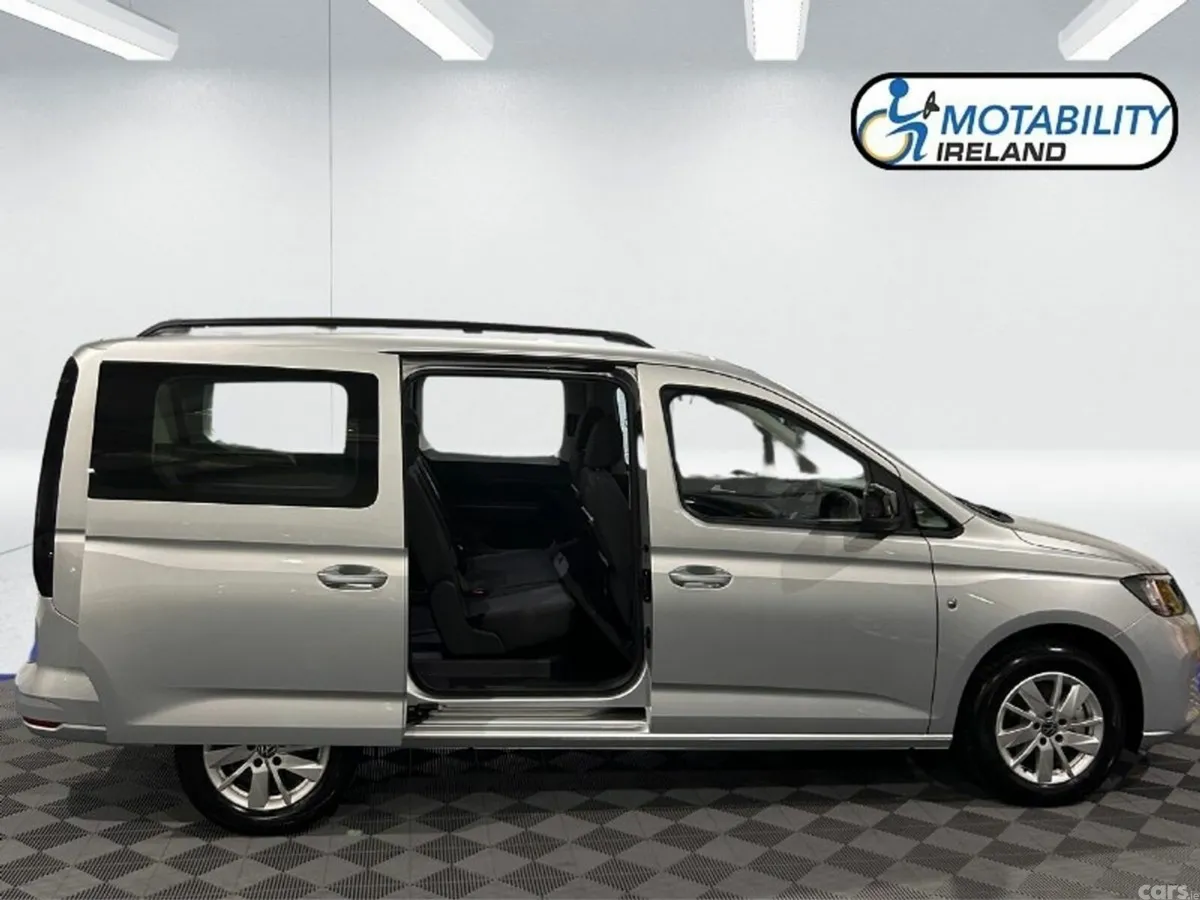 Volkswagen Caddy Maxi Life MPV, Diesel, 2026, Silver