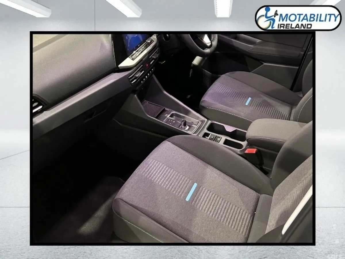 Ford Tourneo Connect MPV, Diesel, 2026, Silver