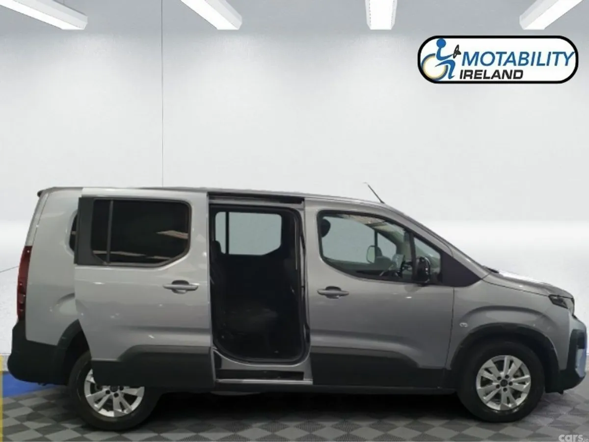 Peugeot Rifter MPV, Diesel, 2026, Grey