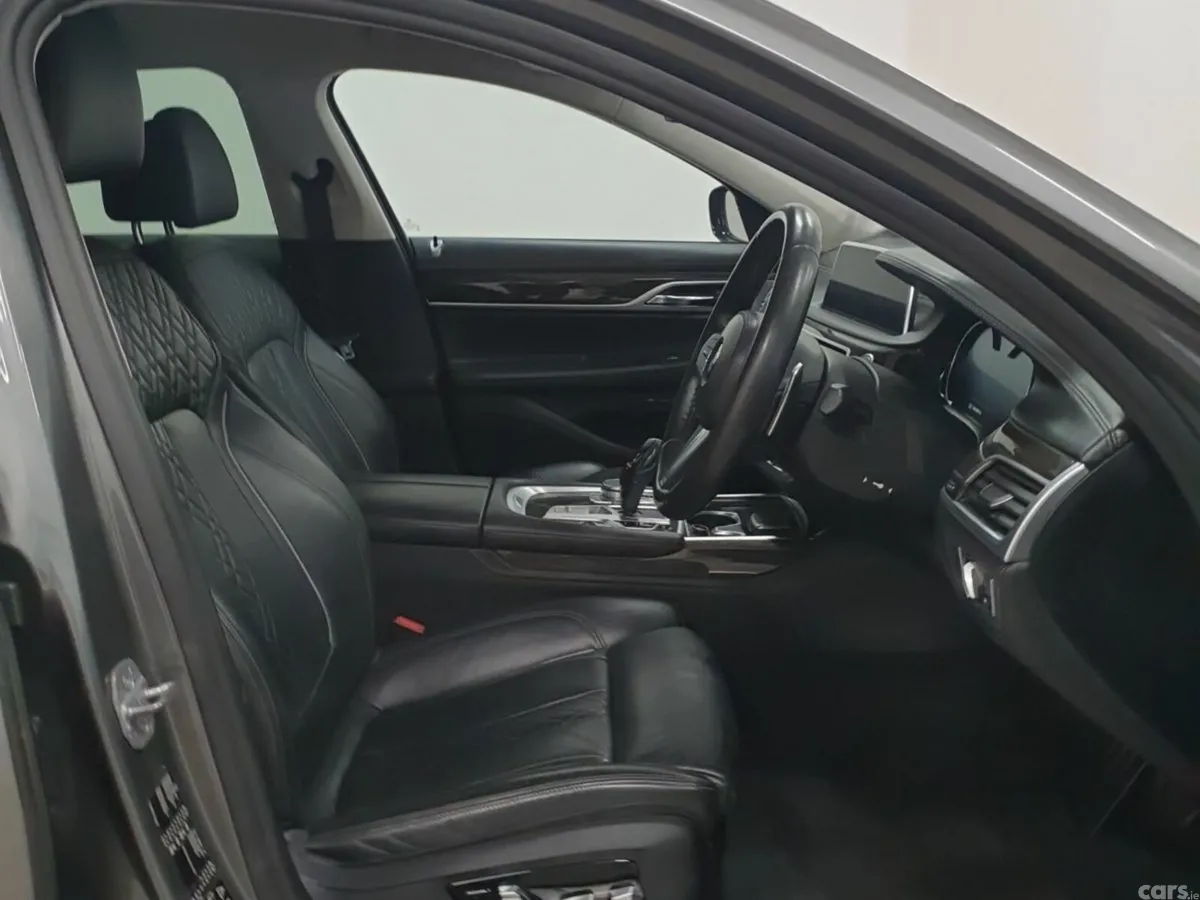BMW 7-Series Saloon, Diesel, 2019, Grey