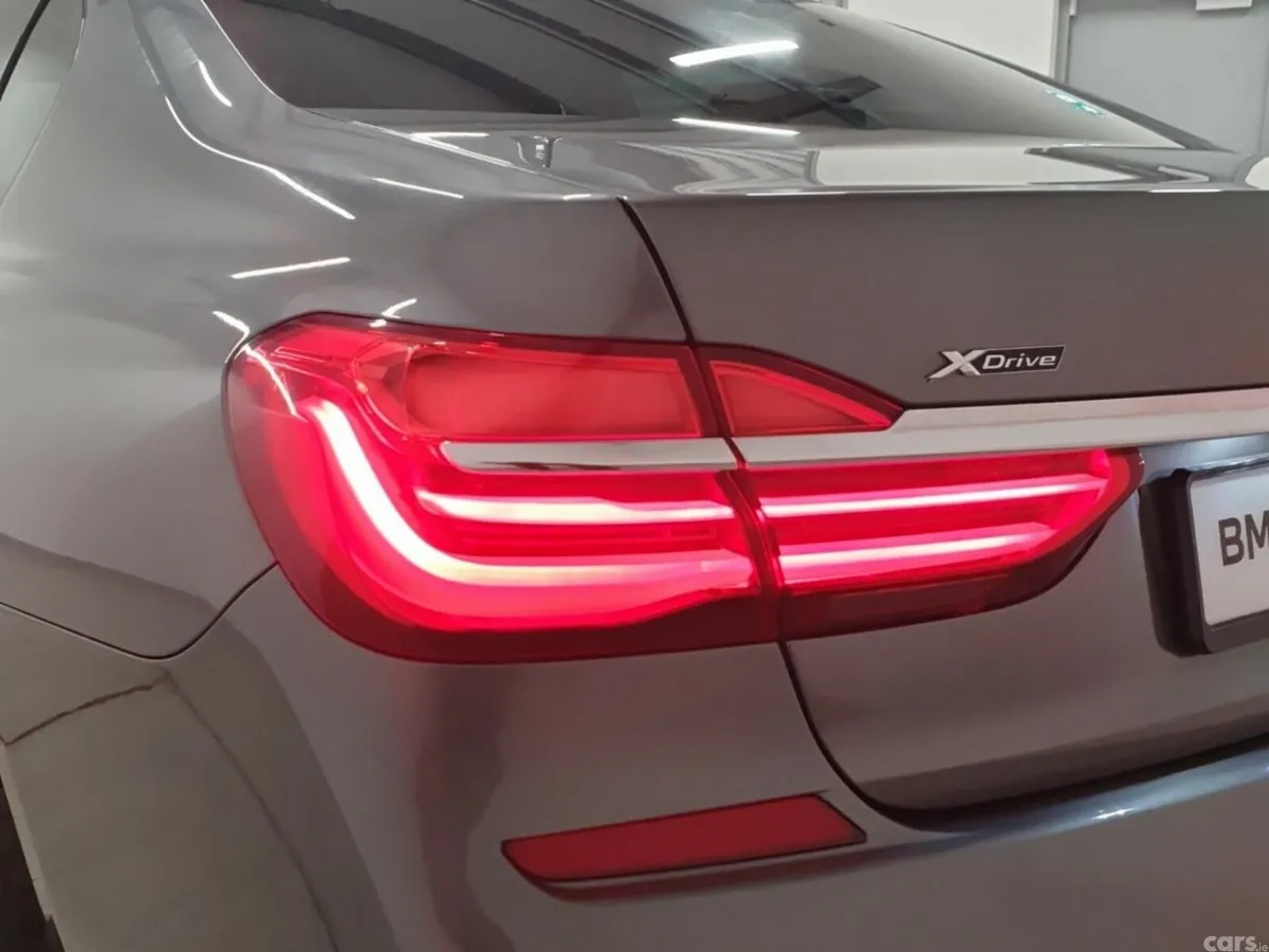 BMW 7-Series Saloon, Diesel, 2019, Grey
