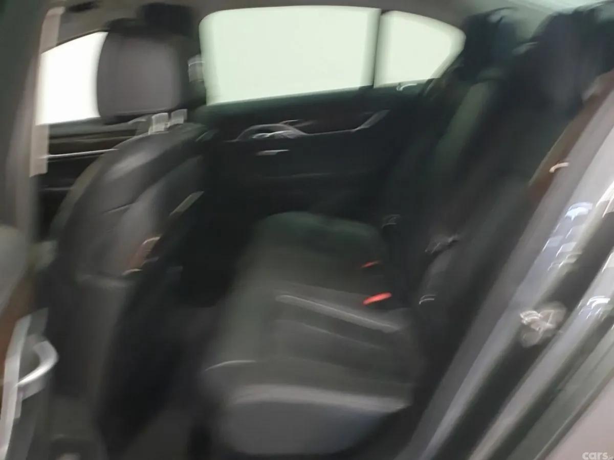 BMW 7-Series Saloon, Diesel, 2019, Grey